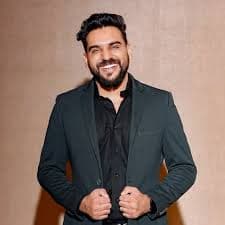 billionaireaniket profile