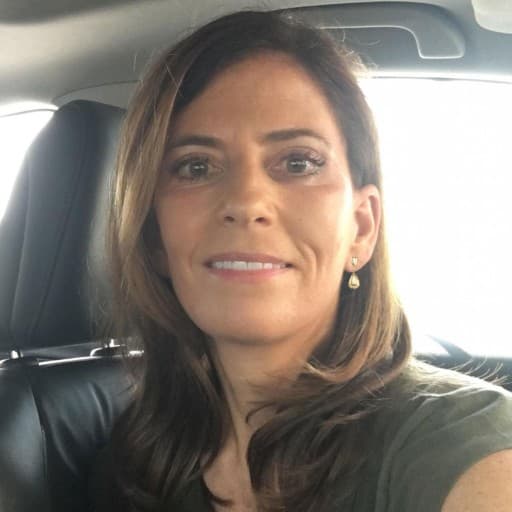 laurie-swezey profile