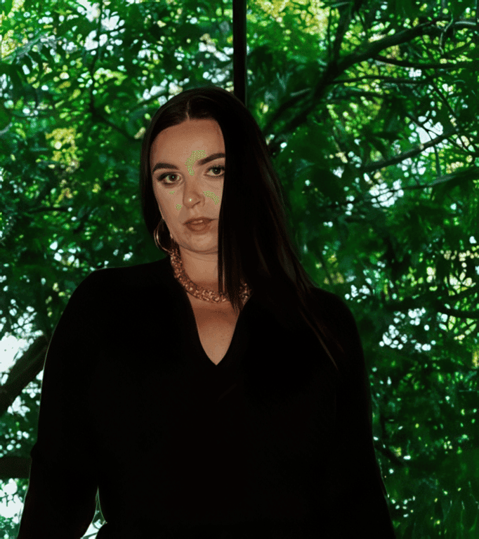 kirstenroldan profile