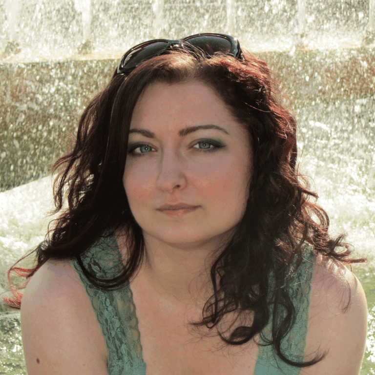 alexandra-vartosu profile