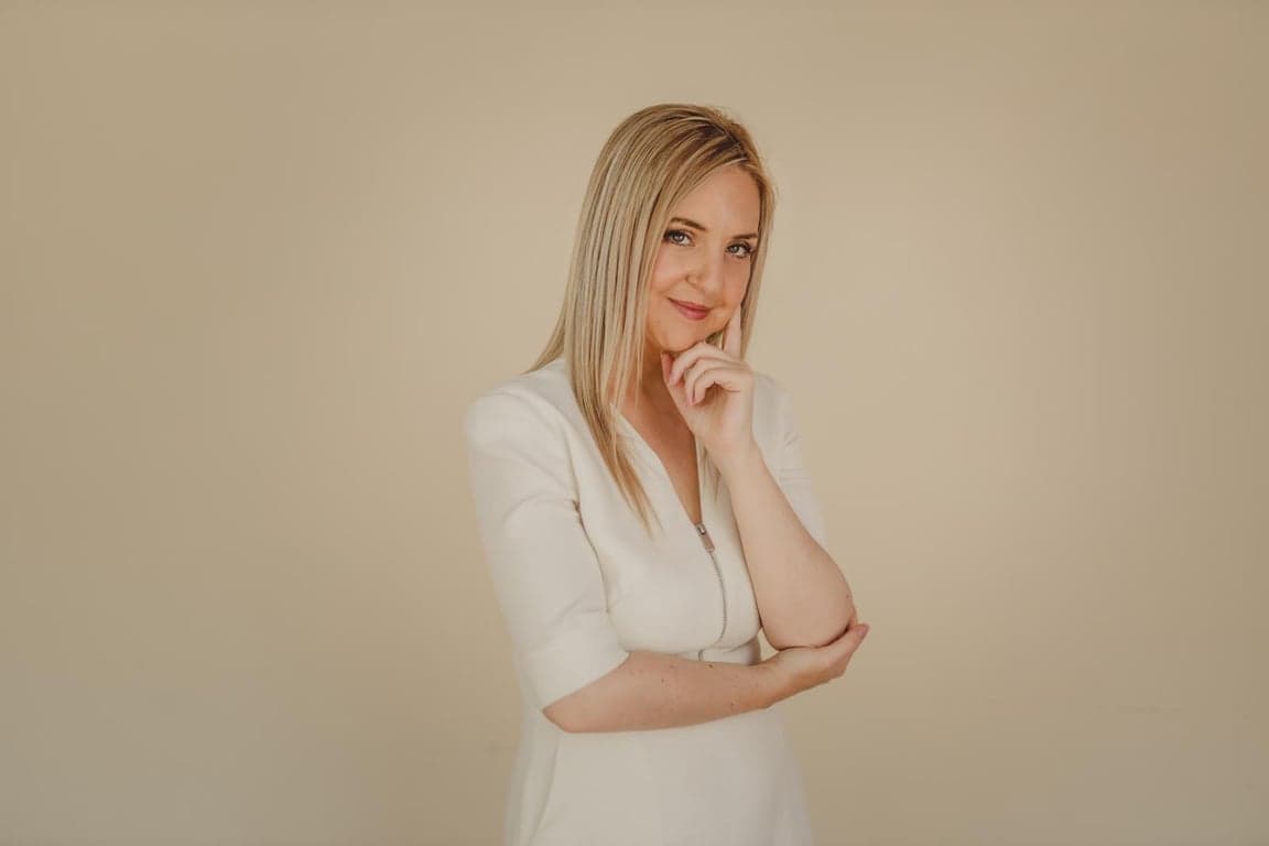 ursula-martinez profile