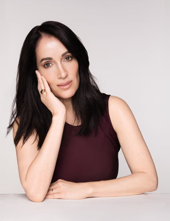 angelacagliaskincare profile