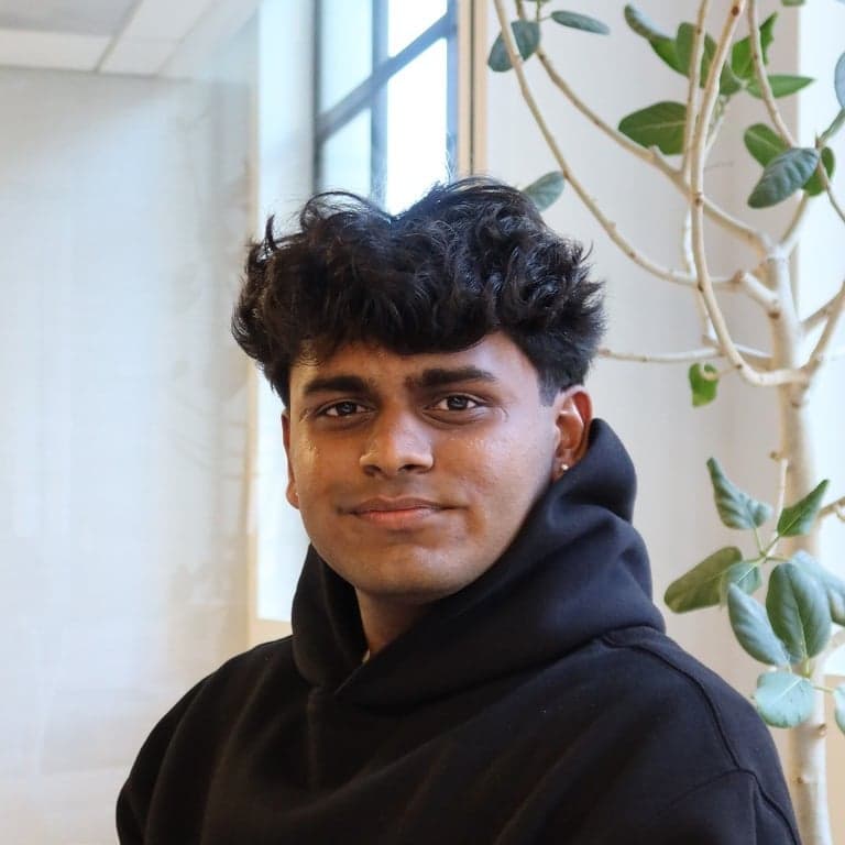 saksham-sood profile