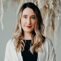 stephanie-winn profile