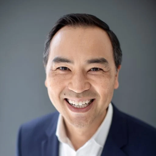 William W Mak