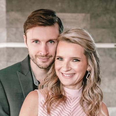 Magnetic Feminine AI Coach