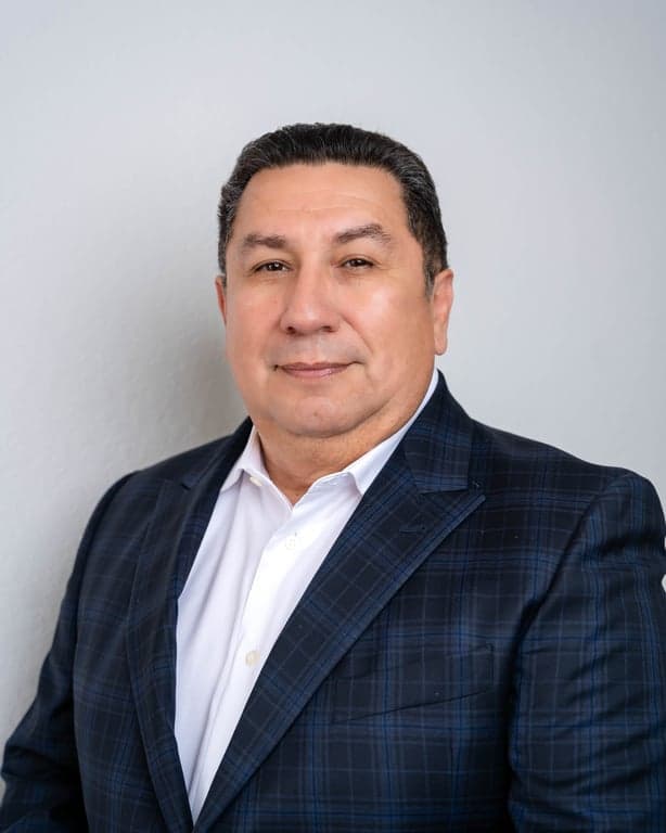 douglas-escobar profile