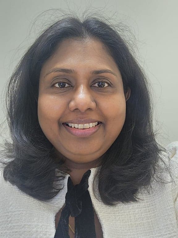 aneesha-shukkoor profile