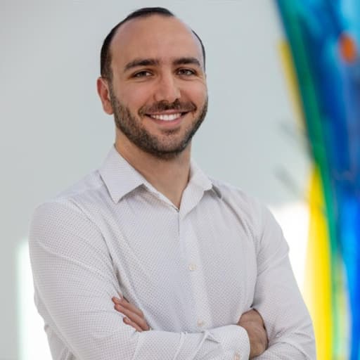 Hamid Vakilzadeh